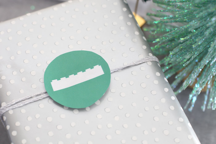 brick-tag-green